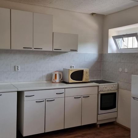 Apartmany Vinarstvi Klucov Lstibor Exteriör bild