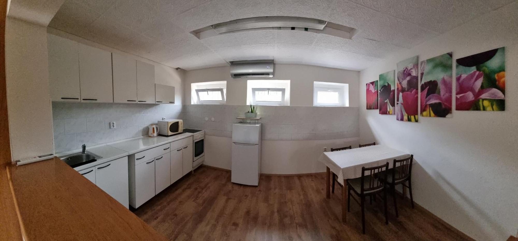 Apartmany Vinarstvi Klucov Lstibor Exteriör bild