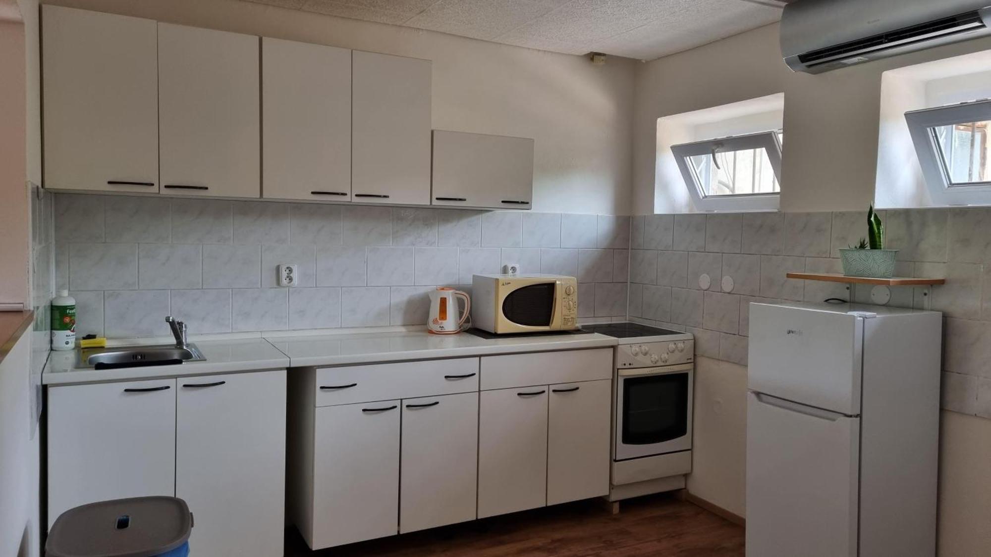 Apartmany Vinarstvi Klucov Lstibor Exteriör bild